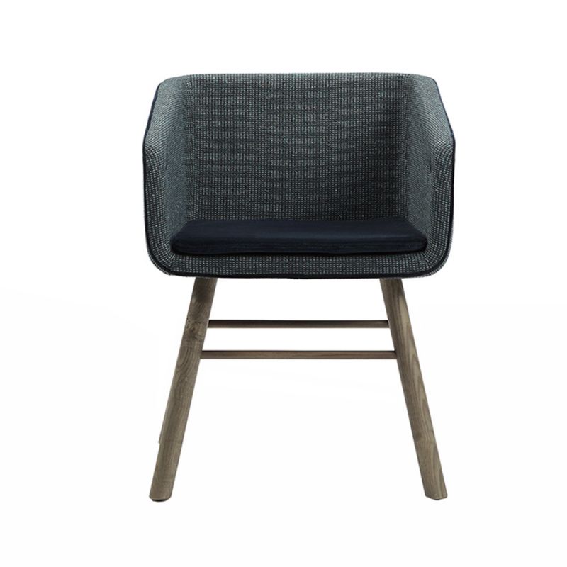 Collar Mao Stuhl: Moderner Sessel mit grauem Stoffbezug und Holzbeinen für Wohnzimmer.